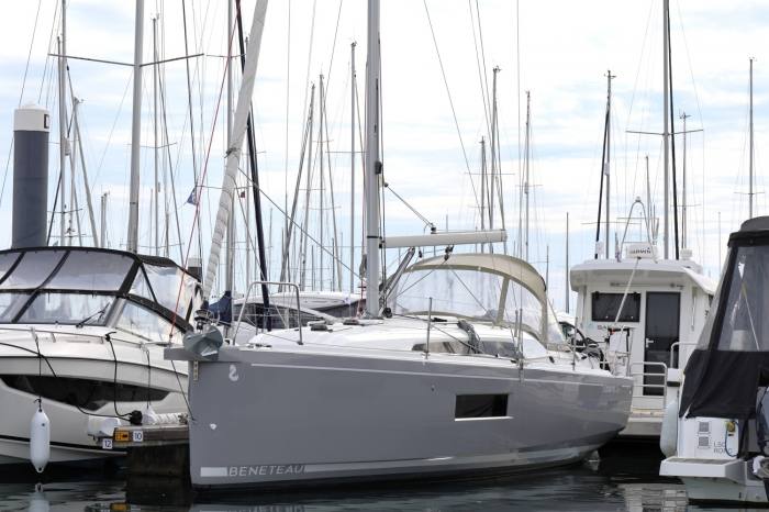 2023 Beneteau Oceanis 30.1